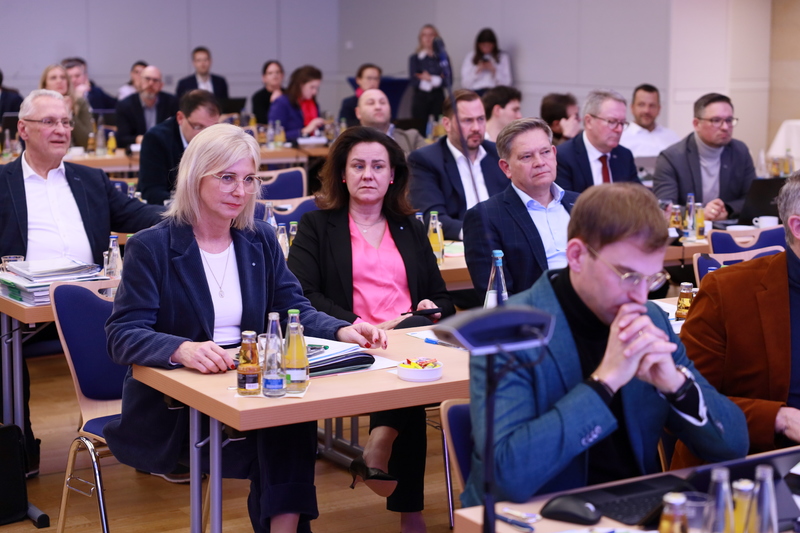 Vertrauen stärken  Lösungen liefern (CSU-Fraktion)